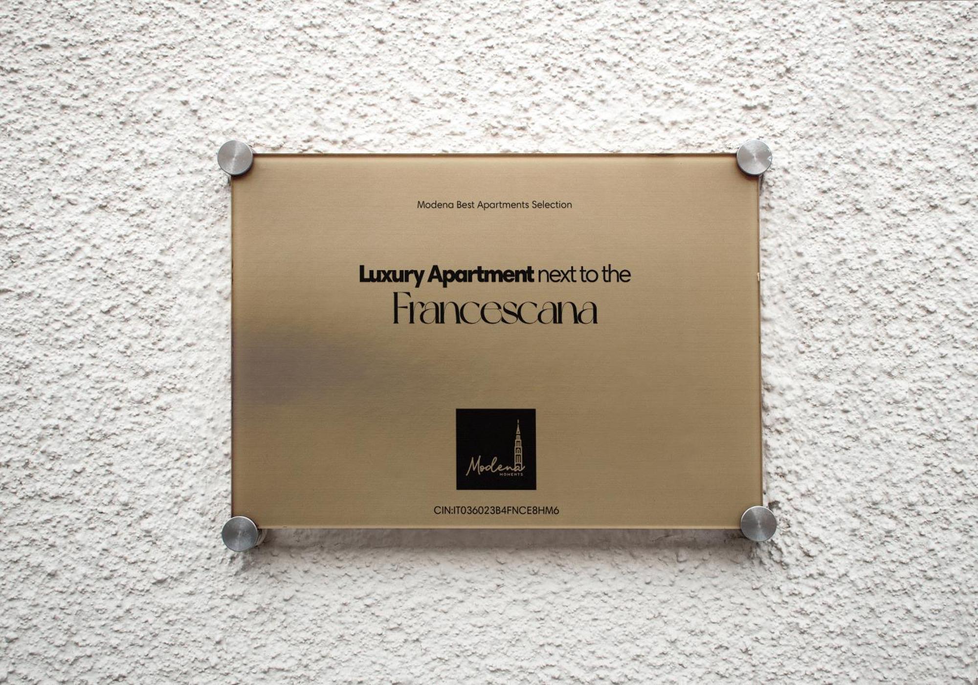 Luxury Apartment Next To The Francescana Modena Buitenkant foto